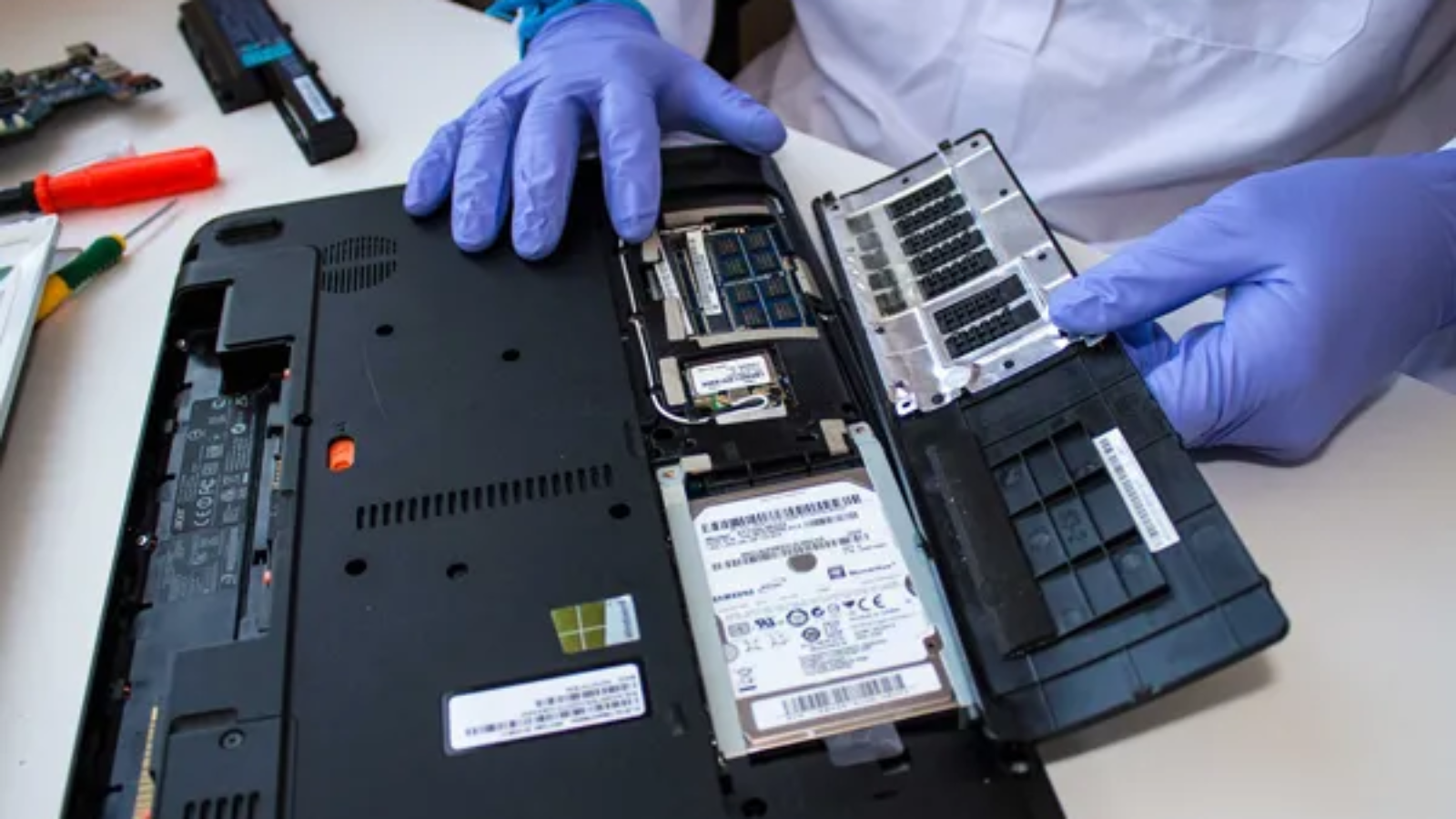 Laptop Screen Repair