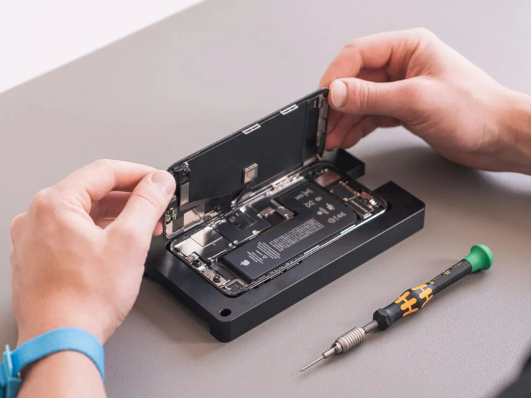 Apple Repair Rates
