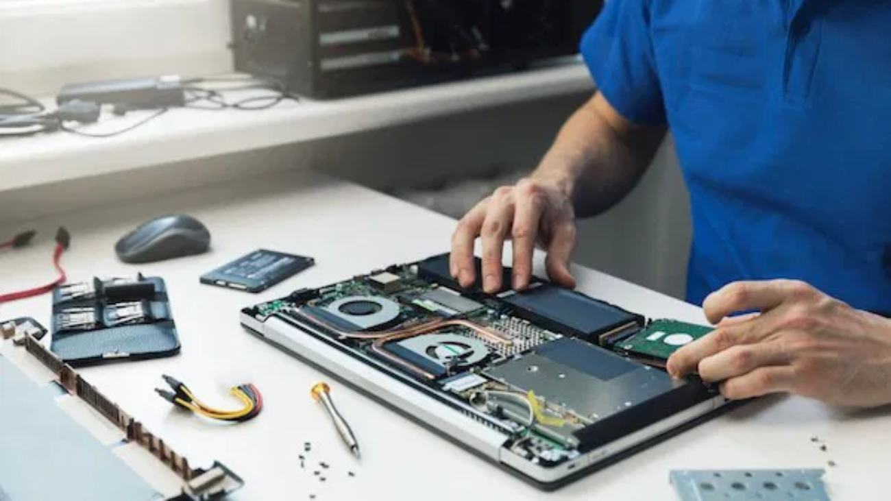 Replacing Battery Macbook