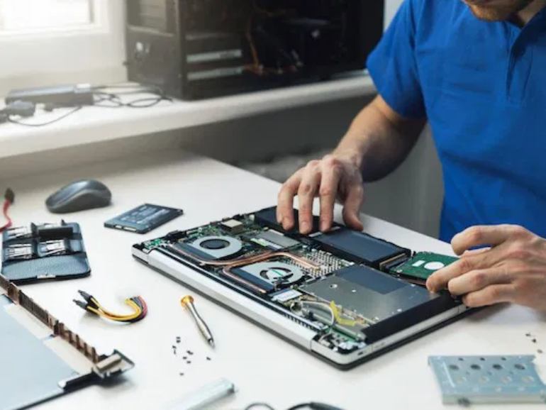 Replacing Battery Macbook